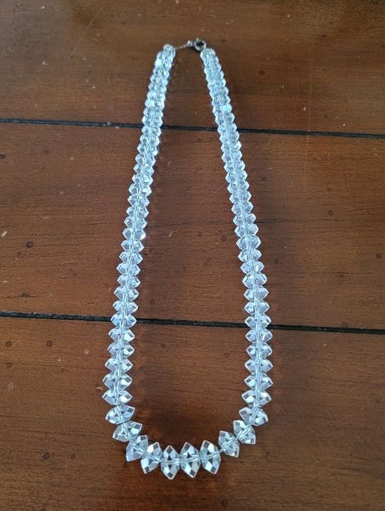 Jewelry - Vintage Art Deco Graduated Faceted Clear Crystal Bead Necklace